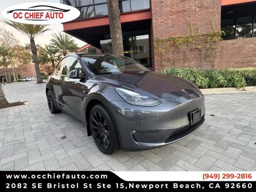2023 Tesla Model Y Base
