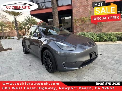2023 Tesla Model Y Base