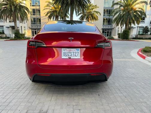 Red Multi 2023 Tesla Model Y Base