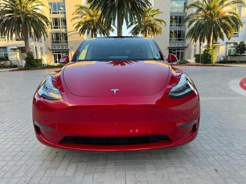 Red Multi 2023 Tesla Model Y Base
