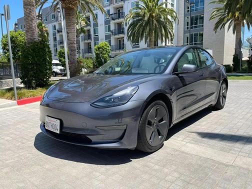 2022 Tesla Model 3 Long Range