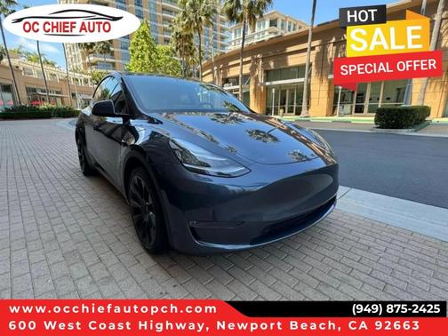 Stealth Gray 2024 Tesla Model Y Performance