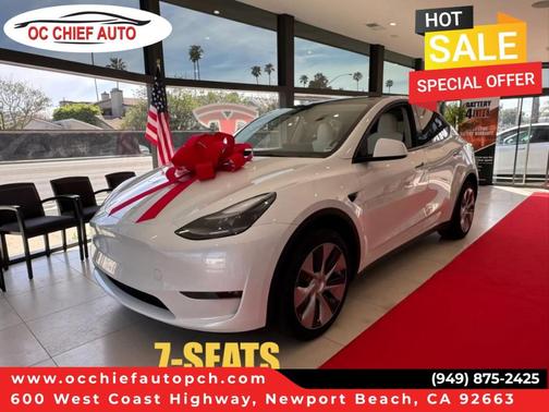 Pearl White Multi 2024 Tesla Model Y Long Range