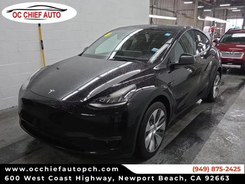2023 Tesla Model Y Long Range