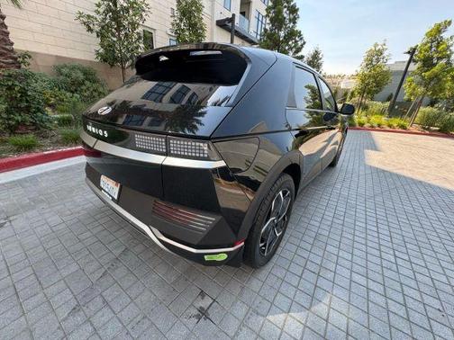 2023 Hyundai IONIQ 5 SE