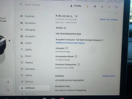 2023 Tesla Model Y Long Range