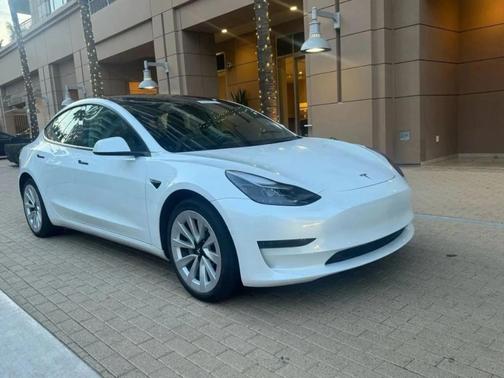 2023 Tesla Model 3 Long Range