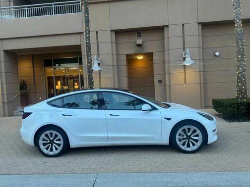 2023 Tesla Model 3 Long Range