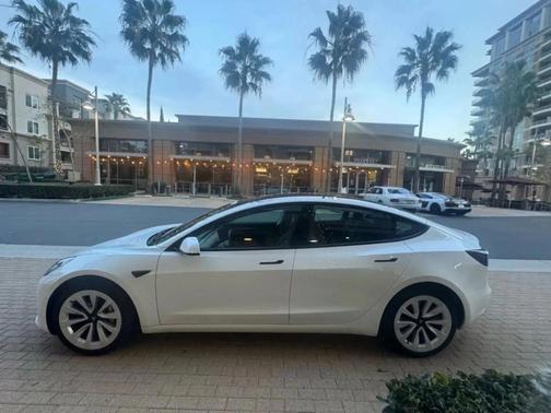2023 Tesla Model 3 Long Range