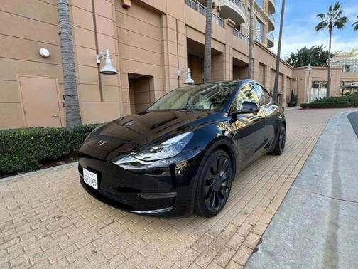 2022 Tesla Model Y Performance