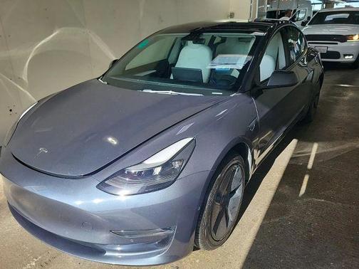 2022 Tesla Model 3 Base