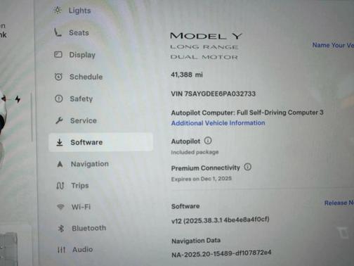 Pearl White Multi 2023 Tesla Model Y Long Range