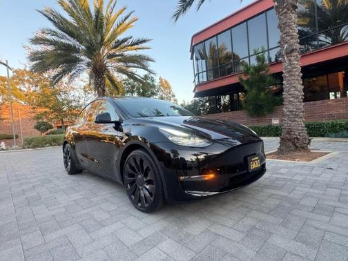 2022 Tesla Model Y Performance