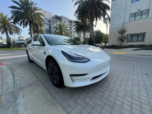 Pearl White Multi 2022 Tesla Model 3 Long Range