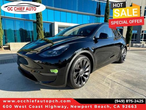Black 2023 Tesla Model Y Performance