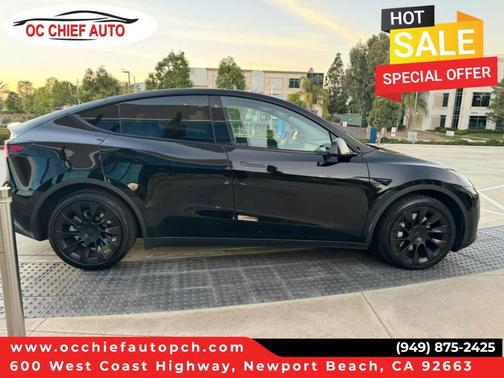Black 2023 Tesla Model Y Long Range