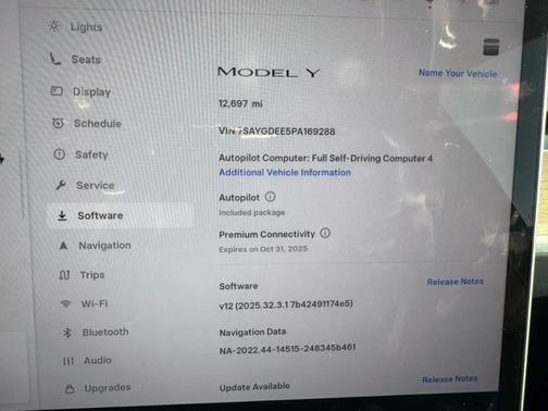 Black 2023 Tesla Model Y Long Range