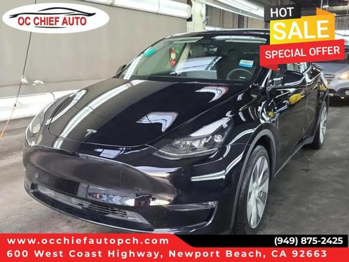 Black 2023 Tesla Model Y Long Range