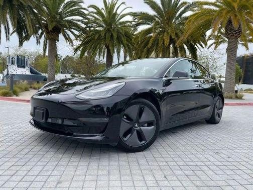 2019 Tesla Model 3 Long Range