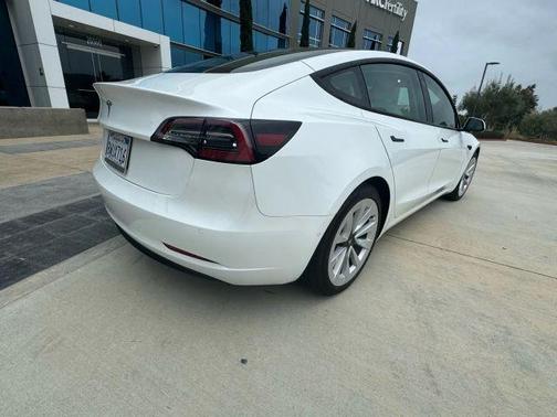 2022 Tesla Model 3 Base
