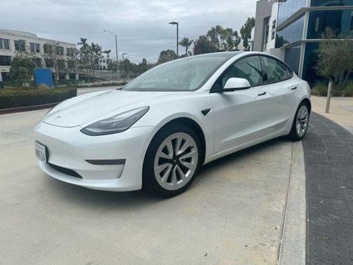 2022 Tesla Model 3 Base