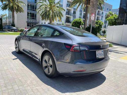 2022 Tesla Model 3 Base