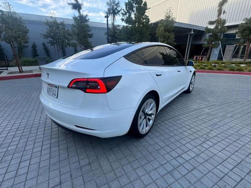 2022 Tesla Model 3 Base