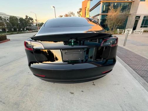 Black 2022 Tesla Model 3 Base