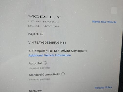 2024 Tesla Model Y Long Range