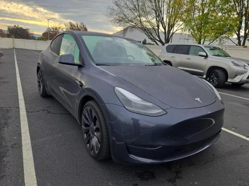 2023 Tesla Model Y Performance