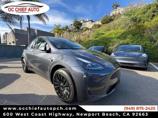 2023 Tesla Model Y Base