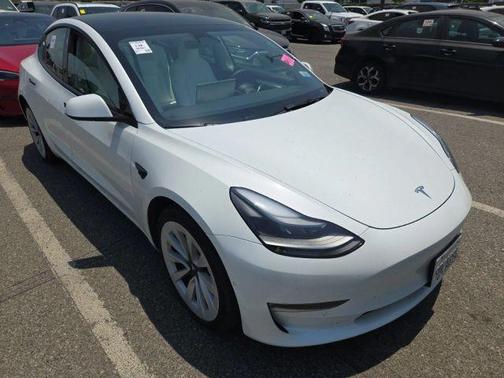 2022 Tesla Model 3 Base