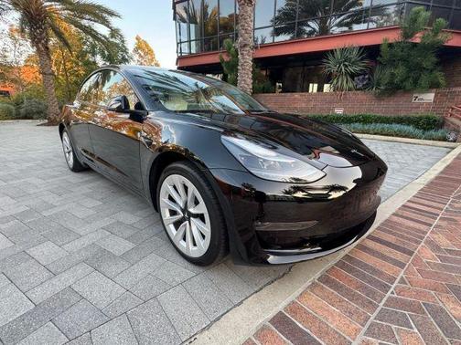 2023 Tesla Model 3 Base