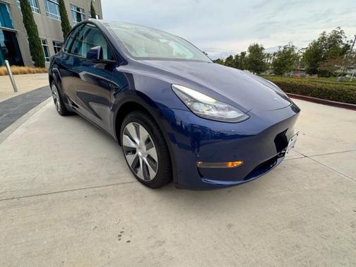 2022 Tesla Model Y Long Range