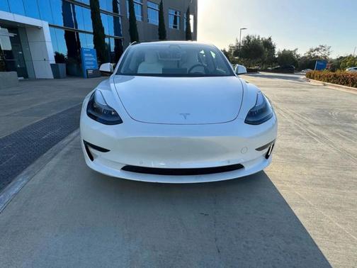 Pearl White Multi 2022 Tesla Model 3 Long Range