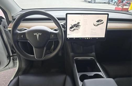Pearl White Multi 2023 Tesla Model Y Long Range