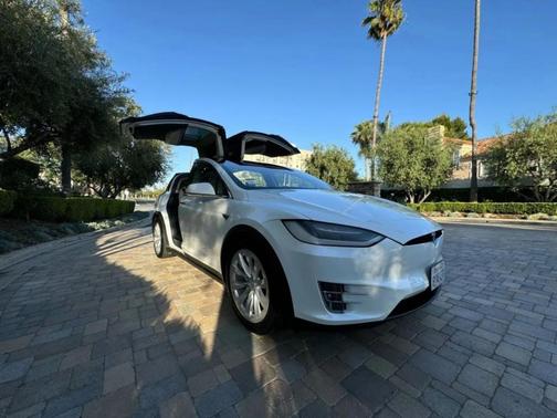 2018 Tesla Model X 100D