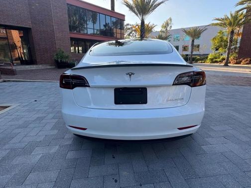 2022 Tesla Model 3 Performance