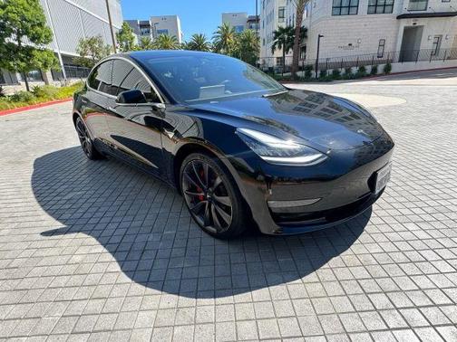 2020 Tesla Model 3 Performance