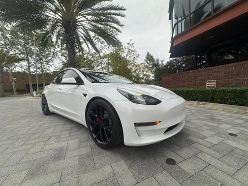 2022 Tesla Model 3 Performance