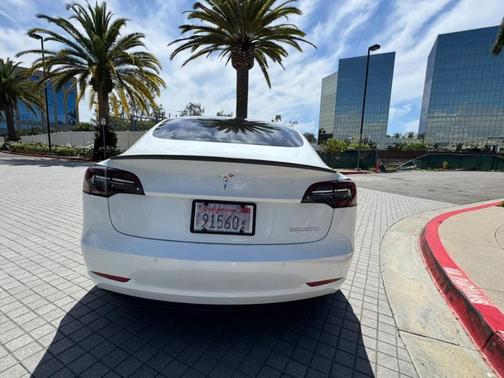 Pearl White Multi 2022 Tesla Model 3 Performance