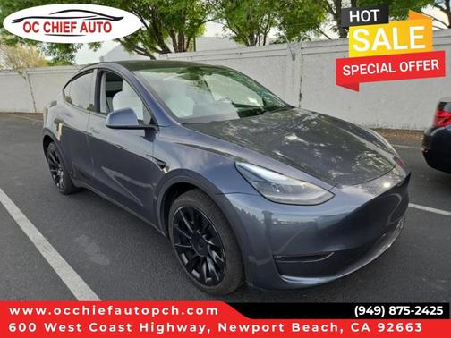 Gray 2023 Tesla Model Y Long Range