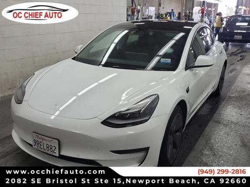 2022 Tesla Model 3 Base