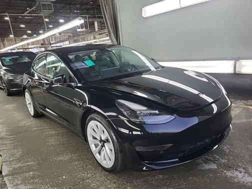 2022 Tesla Model 3 Base