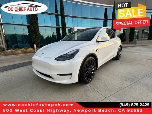 Pearl White Multi 2023 Tesla Model Y Performance