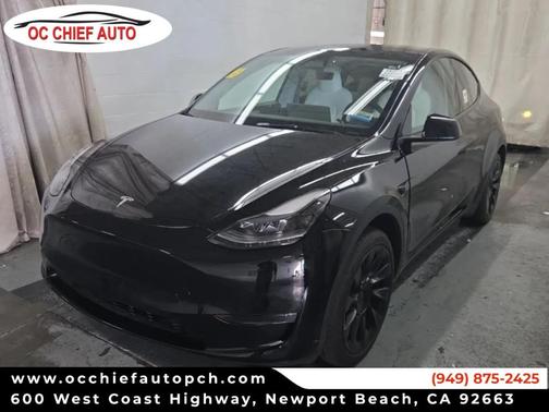 2023 Tesla Model Y Base