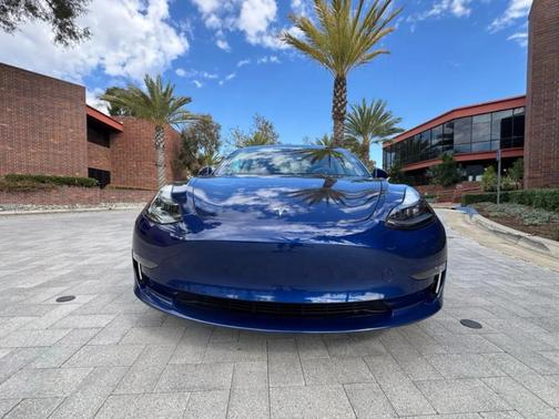 2023 Tesla Model 3 Performance