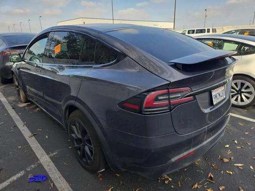 2023 Tesla Model X Standard Range