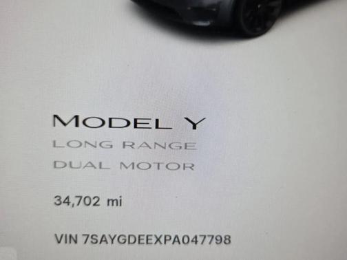 Midnight Silver Metallic 2023 Tesla Model Y Long Range
