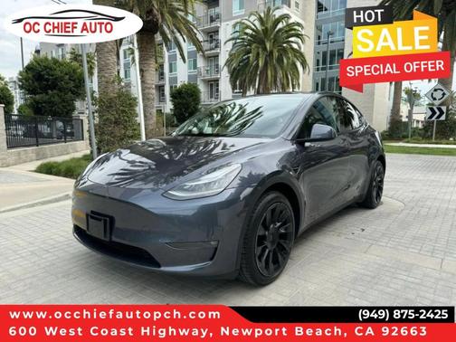Midnight Silver Metallic 2023 Tesla Model Y Long Range